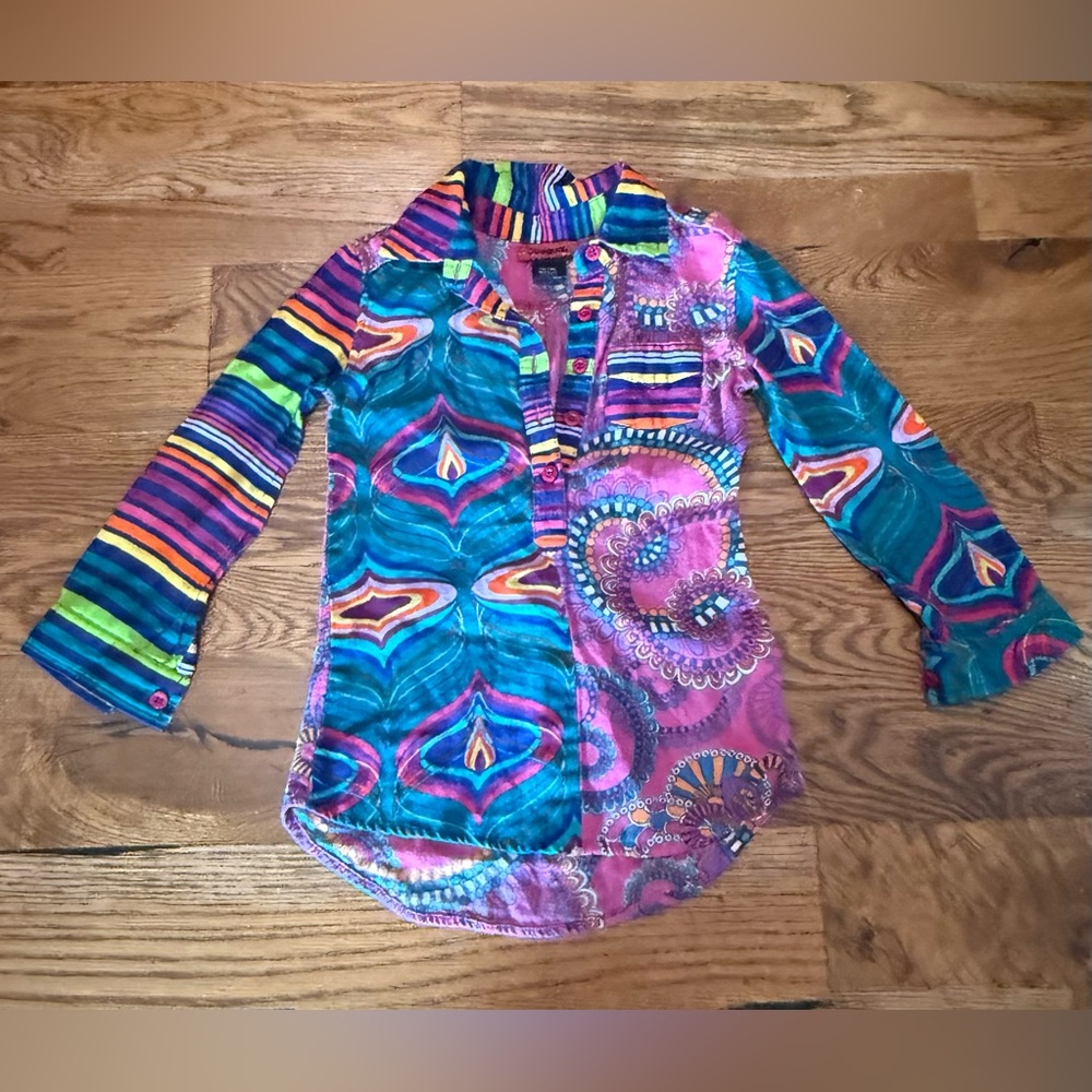 Desigual. Girl’s Multi Colorful long Sleeve Tunic Top. Size 4.